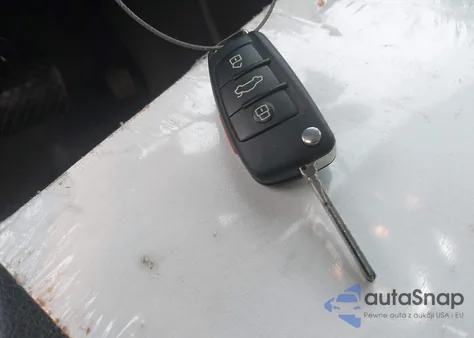 2015 Audi Q7 3.0T Premium из США, поврежденный, VIN WA1LGAFE5FD014604